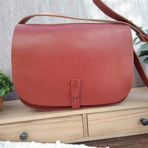 LUCKY BRAND CROSSBODY SADDLE BAG EUC